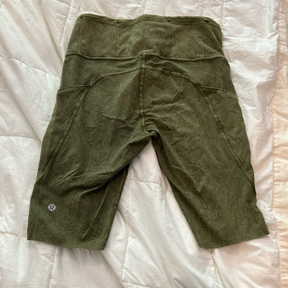 Lululemon biking shorts - Picture 2 of 3